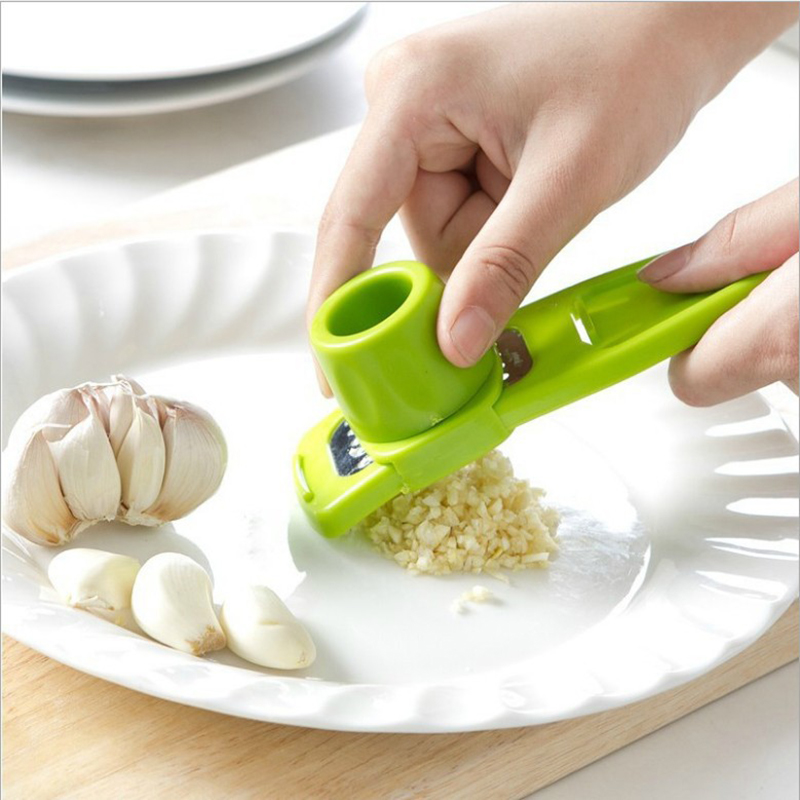 Kitchen Gadgets Gift - 1 opakowanie Mini młynek do czosnku