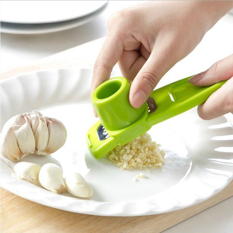 Kitchen Gadgets Gift - 1 opakowanie Mini młynek do czosnku
