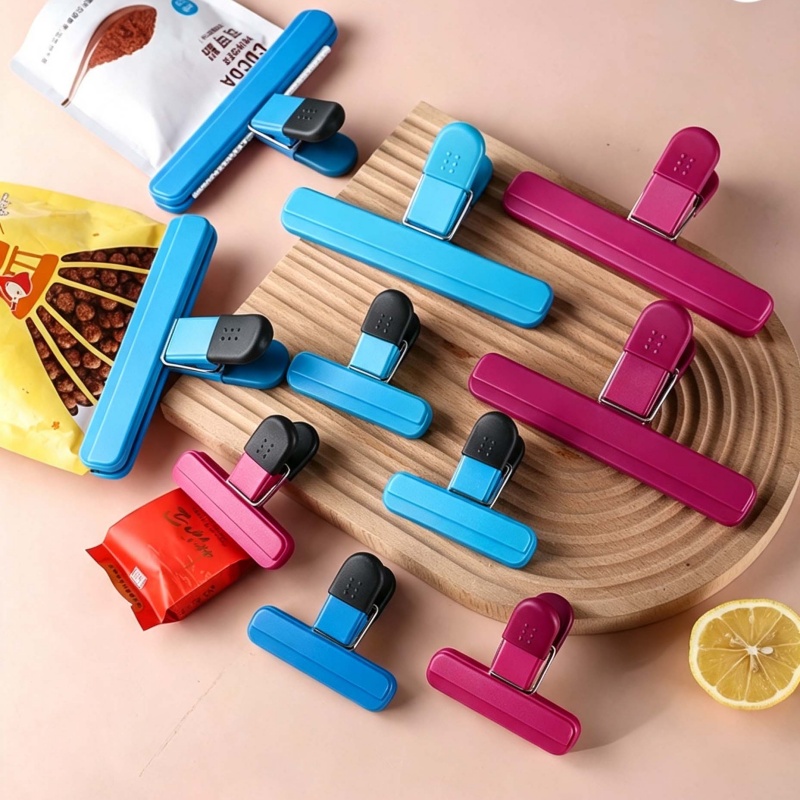 Kitchen Gadgets Worth Buying - 4 szt. Przenośne plastikowe klipsy do
