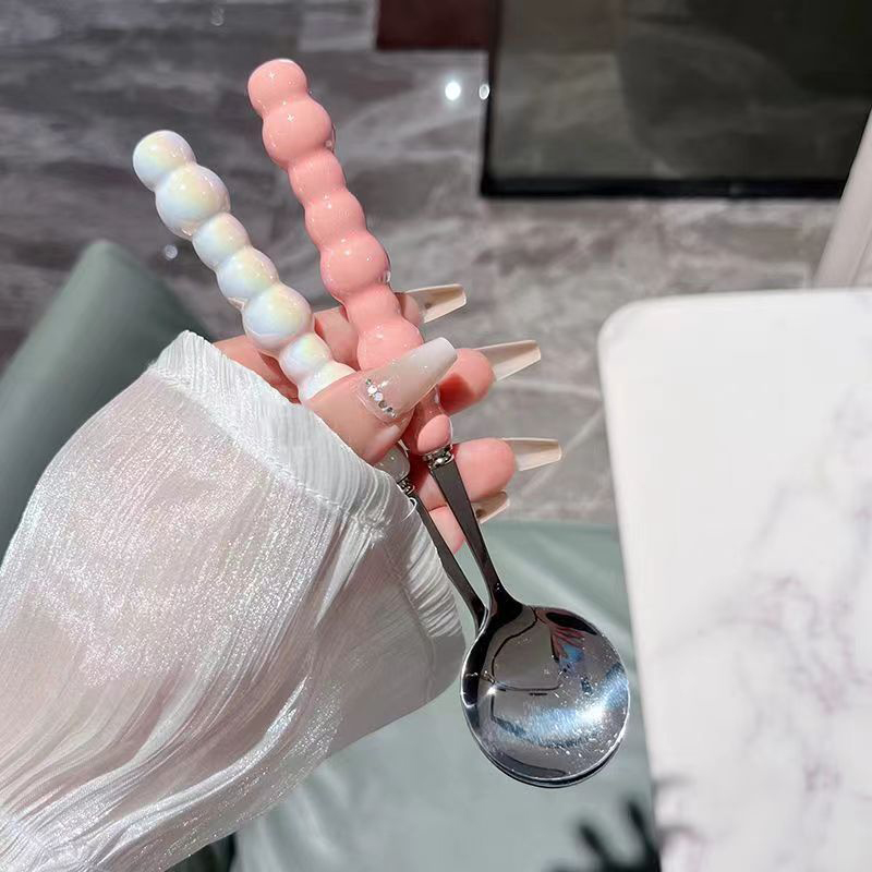 Łyżka z perłowym uchwytem Łyżk – Kitchen Gadgets Everyone Needs recenzja i cena