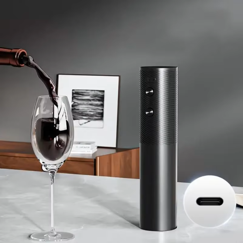 Elektryczny otwieracz do wina  – Kitchen Gadgets Worth Buying recenzja i cena